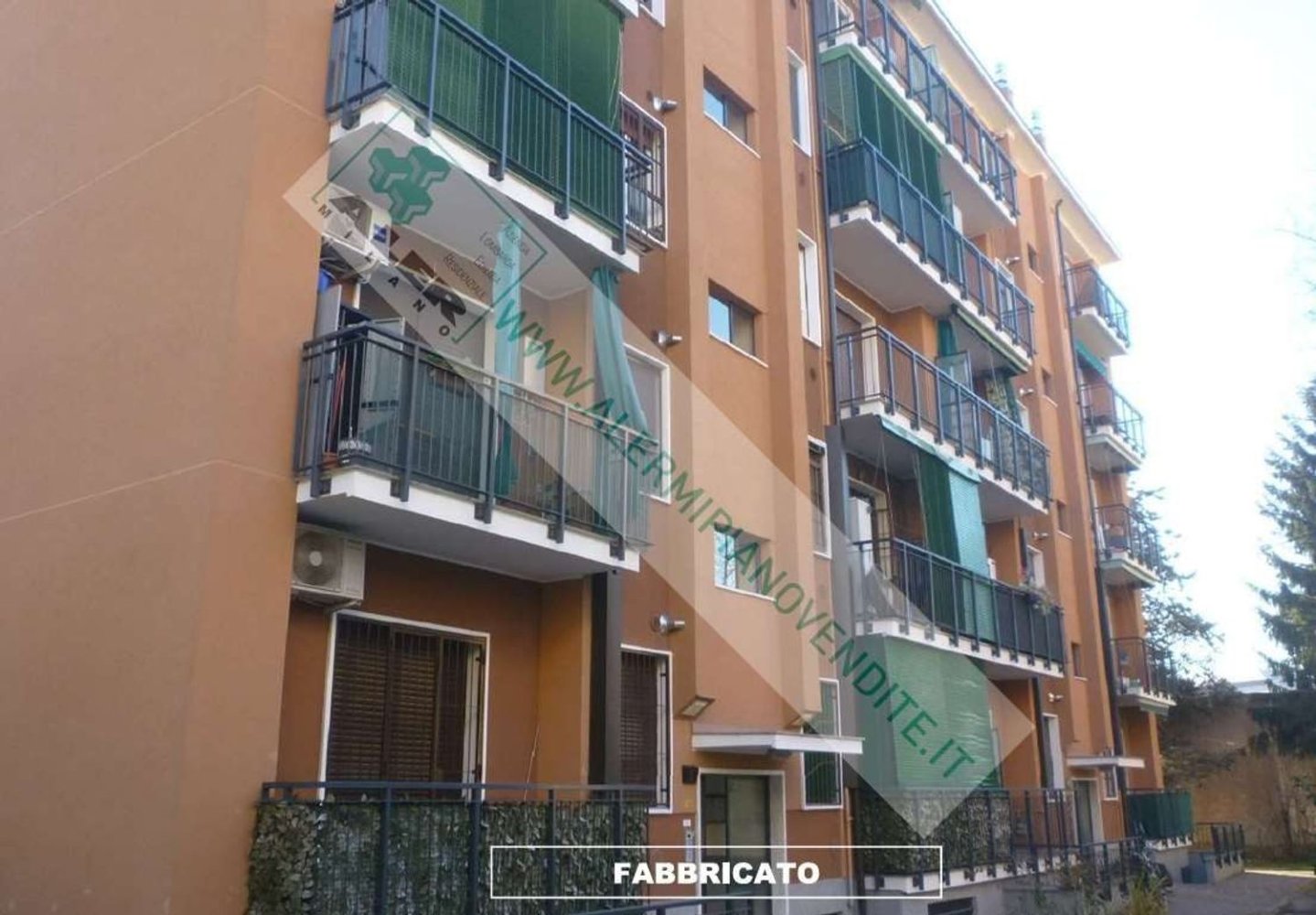 2 chambres Appartement à Milan, Italy No. 373139