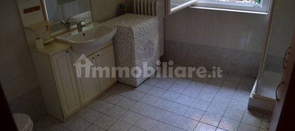5 bedrooms House in Castiglione dei Pepoli, Italy No. 300935 22