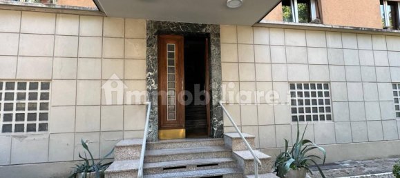 125m² Garage in Bologna, Italy No. 330957 5