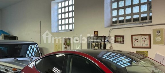 Garage in Bologna, Italy 125m², Nr. 330957 10