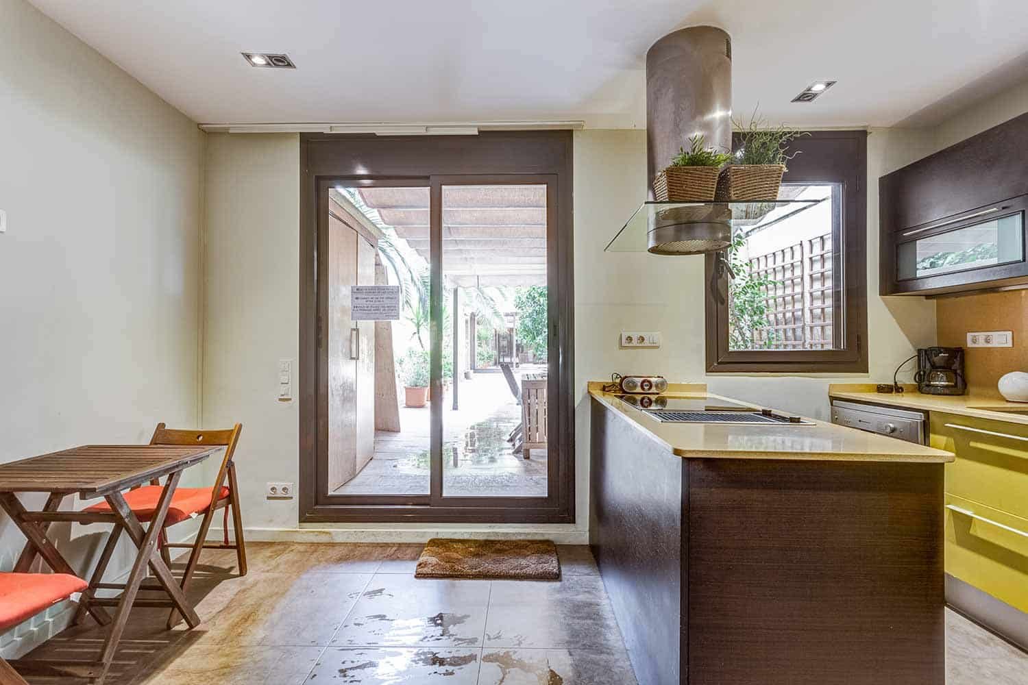 3 bedrooms Apartment in Eixample, Spain No. 239746