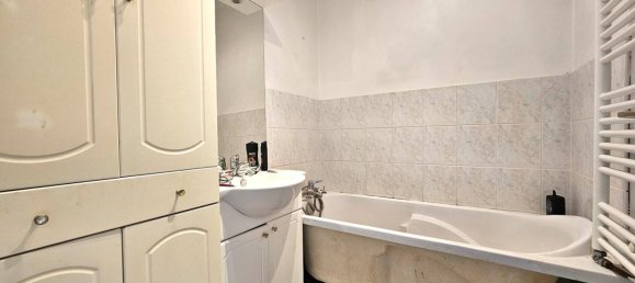 3 bedrooms House in Laon, France No. 221872 17