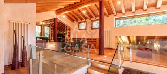 2 bedrooms Villa in Refrontolo, Italy No. 103074 10