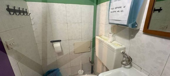 1 room Commercial property in Bari, Italy No. 29142 18