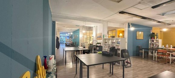 1 room Commercial property in Bari, Italy No. 29142 24