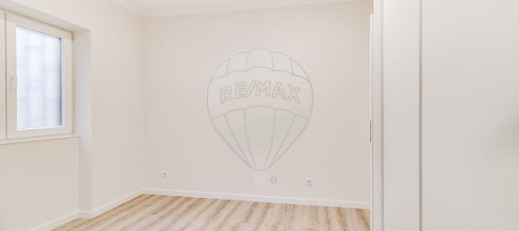 3 bedrooms House in Rio de Mouro, Portugal No. 163298 24