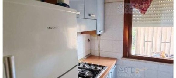 3 rooms Apartment in Pomezia, Italy No. 203496 29