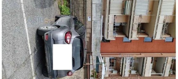 3 rooms Apartment in Pomezia, Italy No. 203496 4