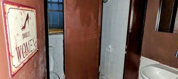 131m² Building in Mayen-Koblenz, Germany No. 133010 13