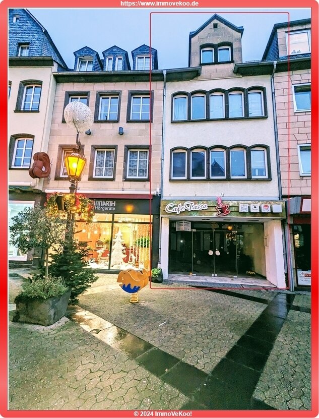 131m² Building in Mayen-Koblenz, Germany No. 133010