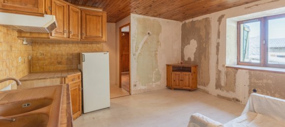 Propiedad comercial de 4 dormitorios en Les Belleville, France No. 1288 2