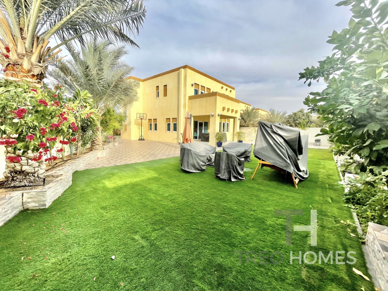 3 bedrooms Villa in Jumeirah Park, UAE No. 28507