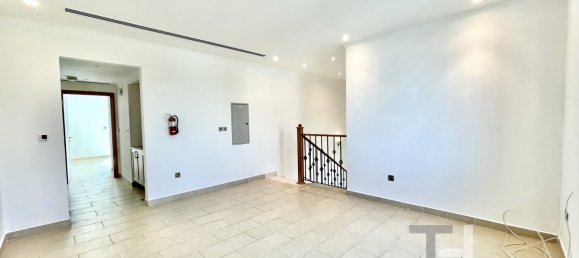 3 bedrooms Villa in Jumeirah Park, UAE No. 28507 8