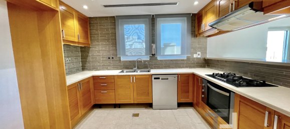 3 bedrooms Villa in Jumeirah Park, UAE No. 28507 5