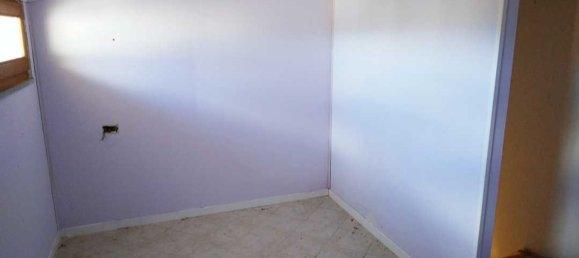 4-salle Appartement à Foiano della Chiana, Italy No. 45278 12