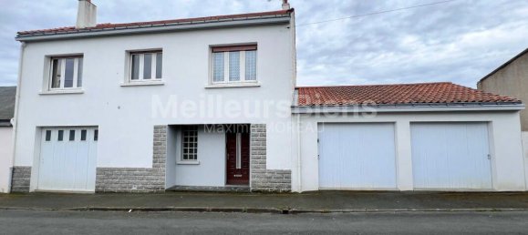 4 bedrooms House in La Roche-sur-Yon, France No. 96457 3
