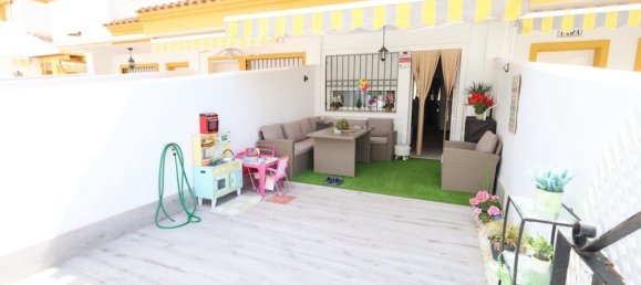 Таунхаус с 2 спальнями в Торре-де-ла-Орадада, Испания № 191276 5