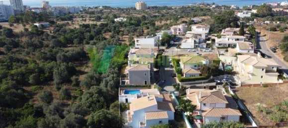 4 bedrooms Villa in Portimao, Portugal No. 28183 43