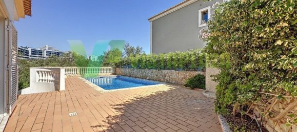4 bedrooms Villa in Portimao, Portugal No. 28183 39