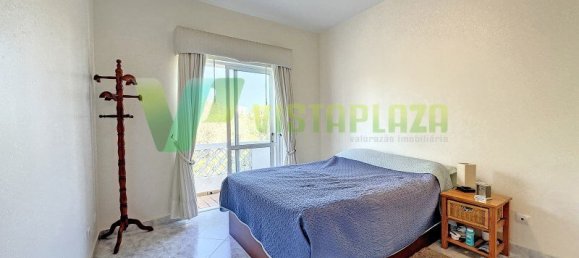 4 bedrooms Villa in Portimao, Portugal No. 28183 24