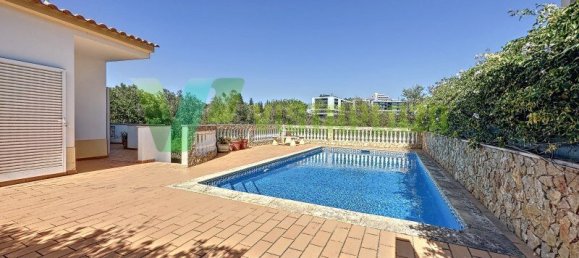 4 bedrooms Villa in Portimao, Portugal No. 28183 40