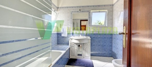 4 bedrooms Villa in Portimao, Portugal No. 28183 17