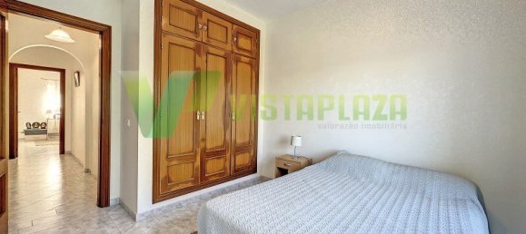 4 bedrooms Villa in Portimao, Portugal No. 28183 23