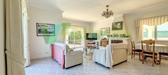 4 bedrooms Villa in Portimao, Portugal No. 28183 10