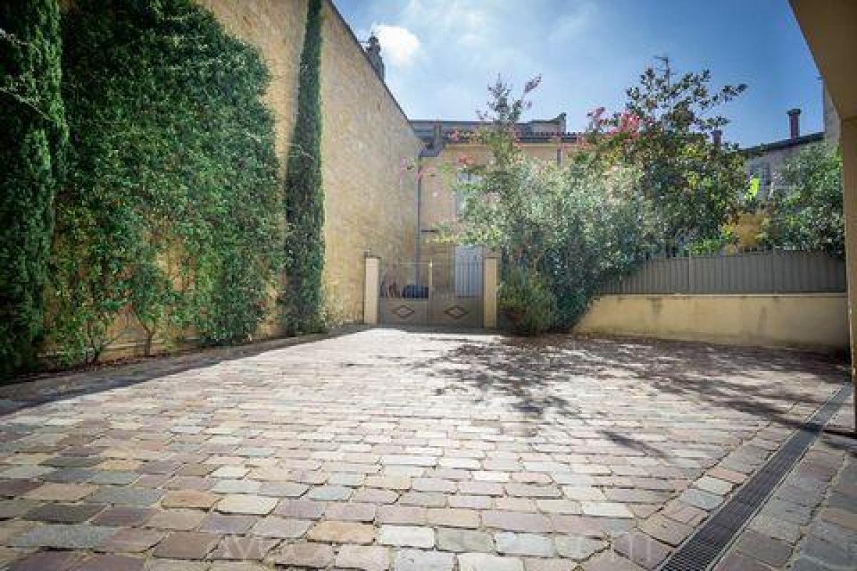 Apartamento com 3 quartos em condomínio em Bordeaux, France N.º 4807