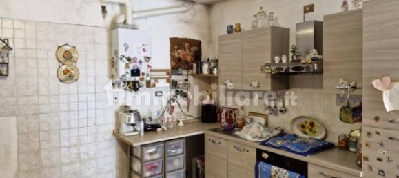 2 Schlafzimmer Wohnung in Arsago Seprio, Italy, Nr. 3206 5