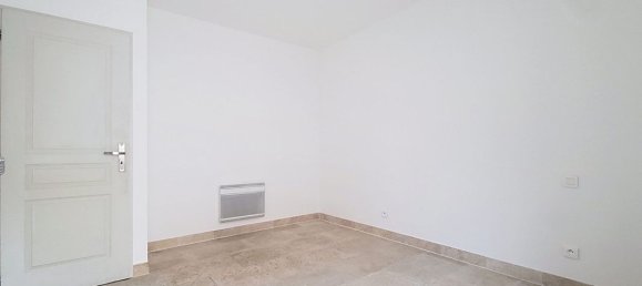 2 bedrooms House in Beaucaire, France No. 318323 7