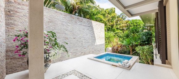 5 bedrooms Villa in Phuket, Thailand No. 6014 8