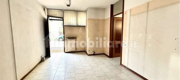 Escritório de 3 divisões em Varese, Italy N.º 280205 4