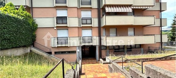 Escritório de 3 divisões em Varese, Italy N.º 280205 12