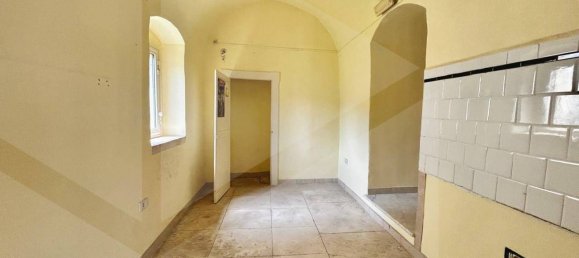 4-Zimmer Haus in Bitritto, Italy, Nr. 27843 18