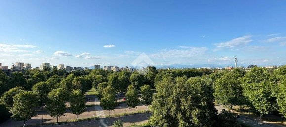 2 bedrooms Apartment in Milan, Italy No. 259632 40