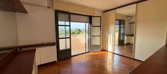 2 bedrooms Apartment in Milan, Italy No. 259632 30