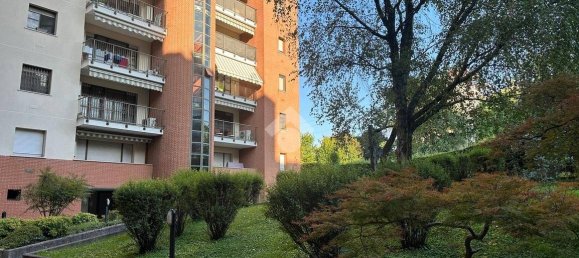 2 bedrooms Apartment in Milan, Italy No. 259632 46