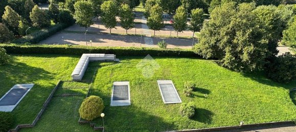 2 bedrooms Apartment in Milan, Italy No. 259632 43