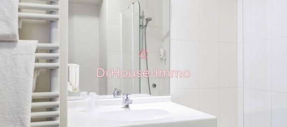 Studio in Ivry-sur-Seine, France, Nr. 122475 4