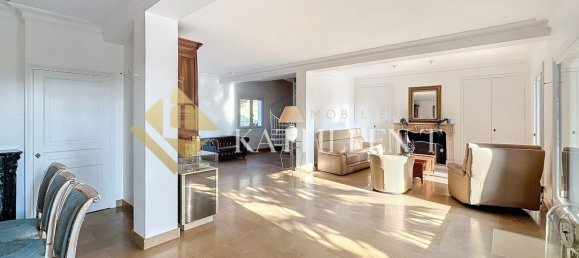 Вилла с 5 спальнями в Бургуэн-Жальё, Франция № 308050 7