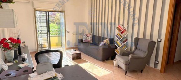 Apartamento de 3 dormitorios en San Gregorio di Catania, Italy No. 332318 10