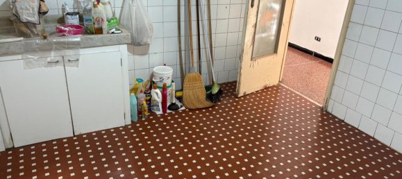 4 bedrooms Apartment in Genoa, Italy No. 326582 37