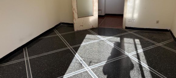 4 bedrooms Apartment in Genoa, Italy No. 326582 18