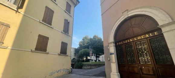 3غرفة فيلا في Desenzano del Garda, Italy رقم 19699 24