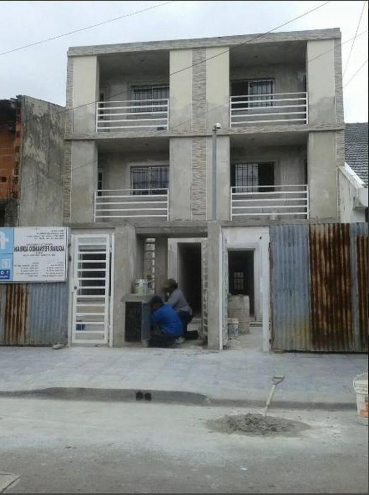 Studio in Bermudez, Argentina No. 52972