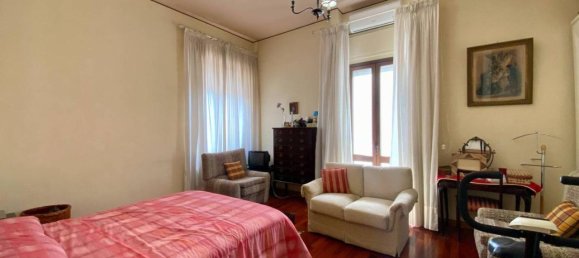 6 rooms Apartment in Catania, Italy No. 146607 4