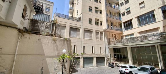 6 rooms Apartment in Catania, Italy No. 146607 7