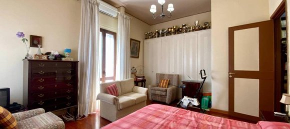 6 rooms Apartment in Catania, Italy No. 146607 5
