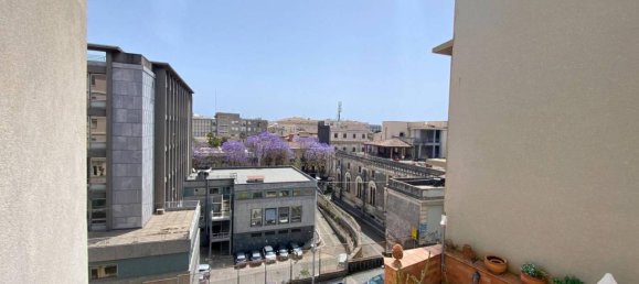 6 rooms Apartment in Catania, Italy No. 146607 6